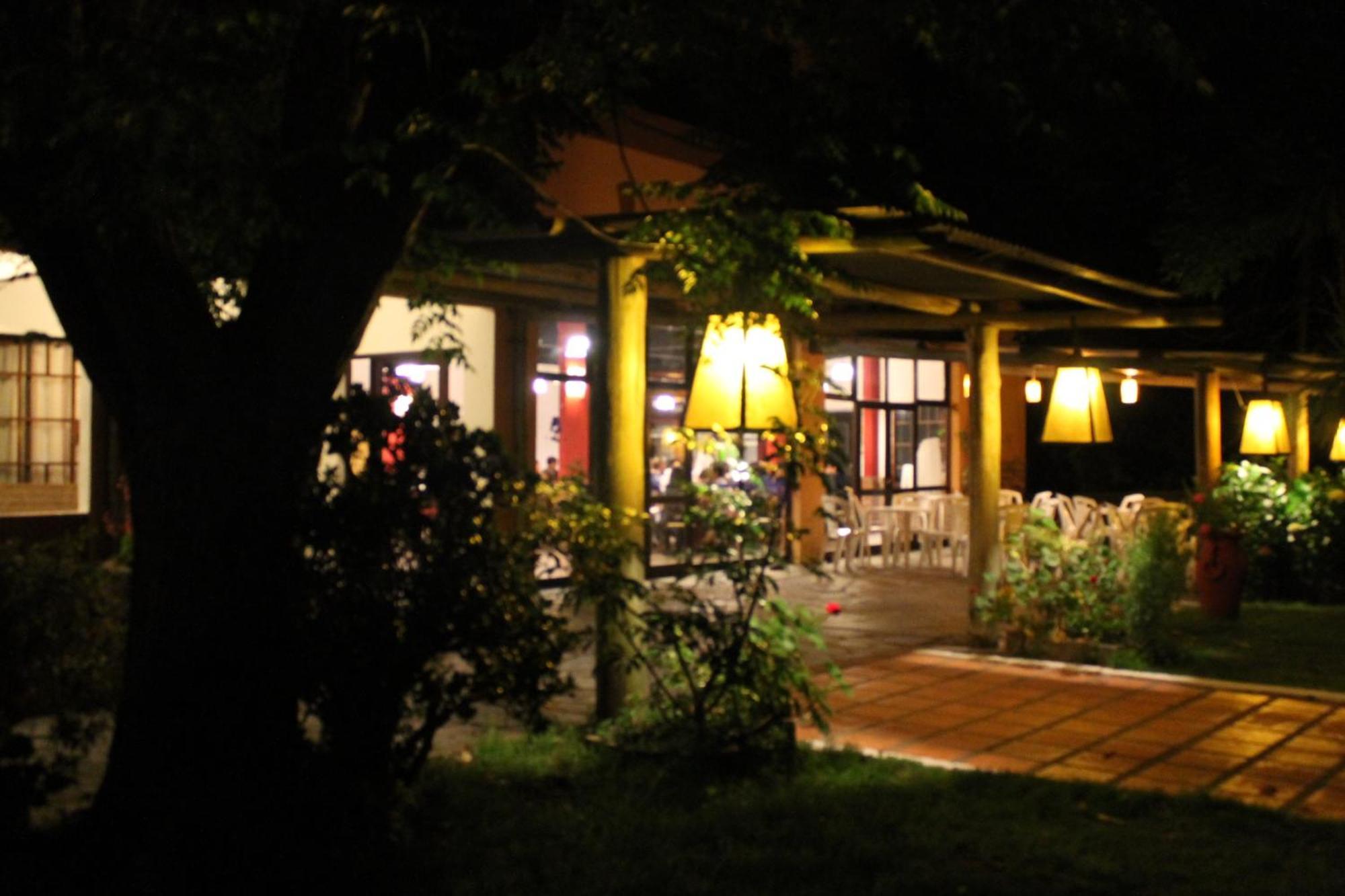 Hotel La Ballena 蓬塔巴雷纳 外观 照片