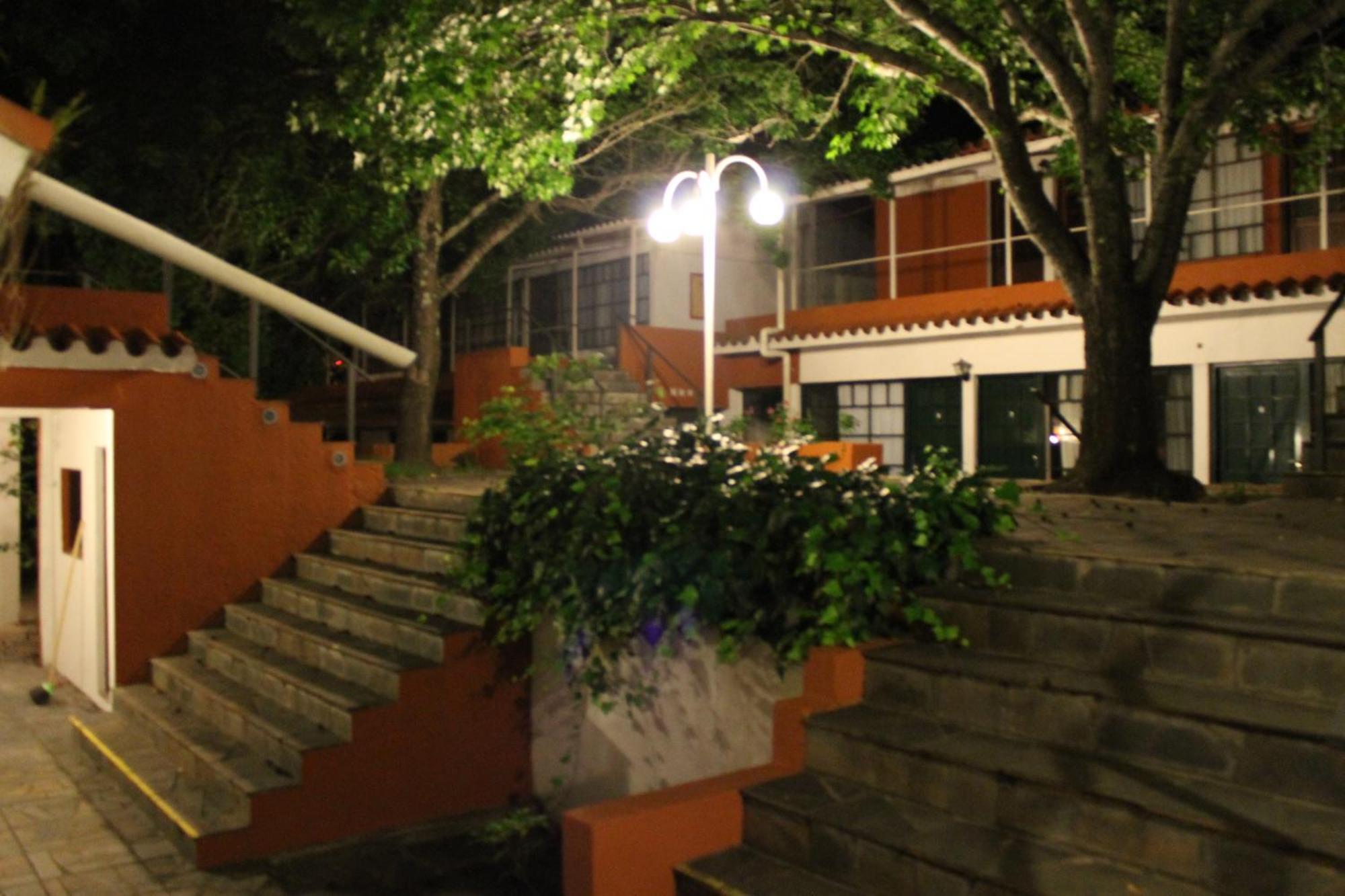 Hotel La Ballena 蓬塔巴雷纳 外观 照片